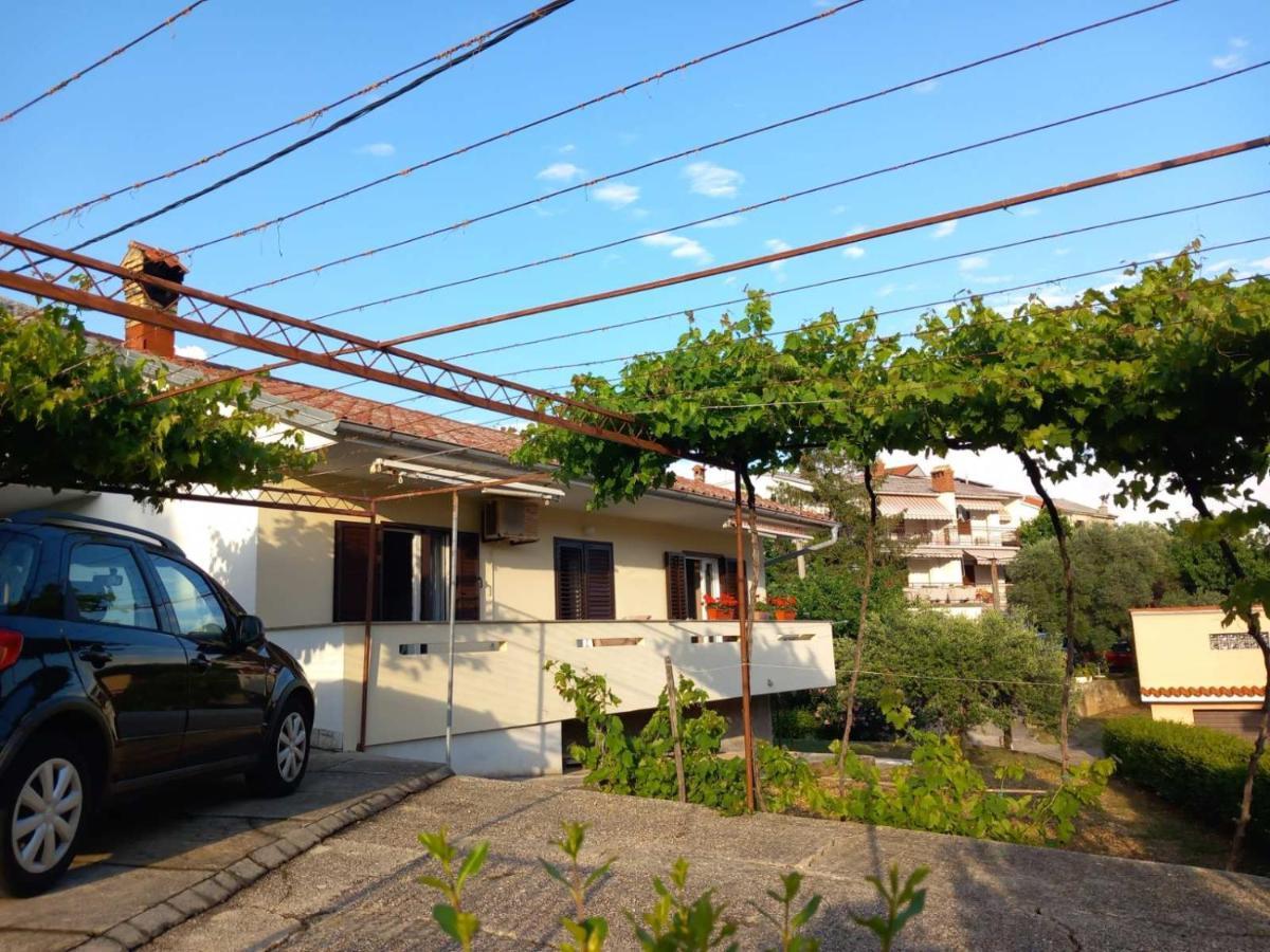 Apartman Laura Jurandvor Exterior photo