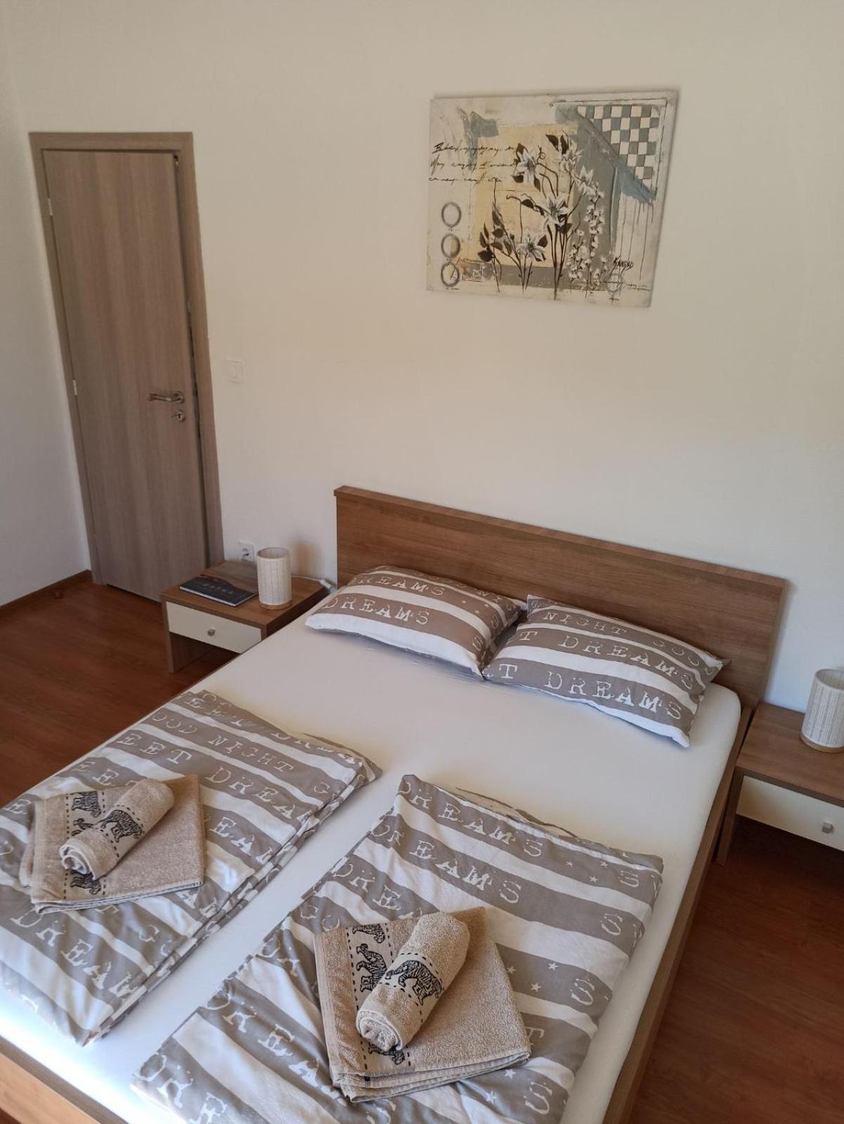 Apartman Laura Jurandvor Exterior photo